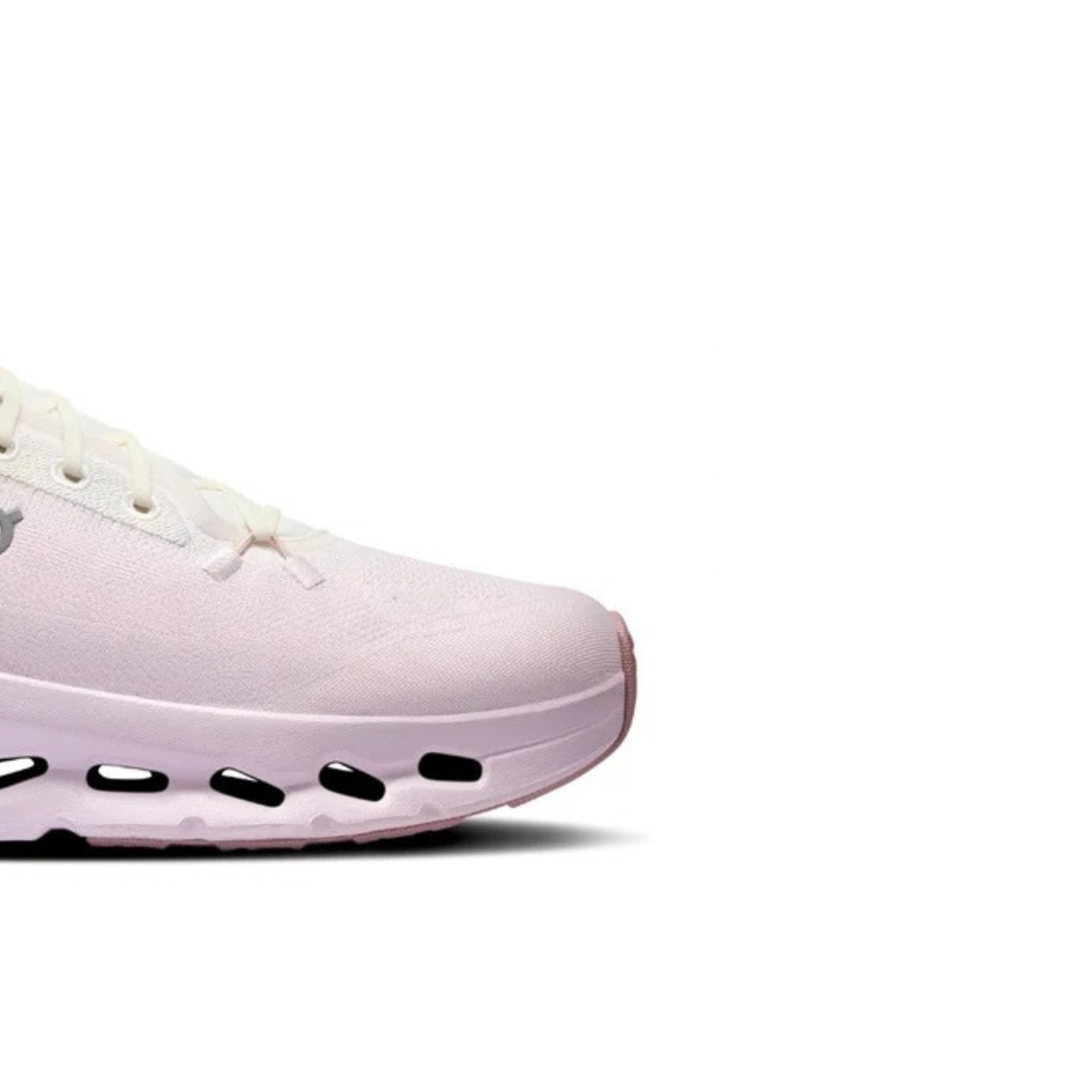 Tilt Sneaker