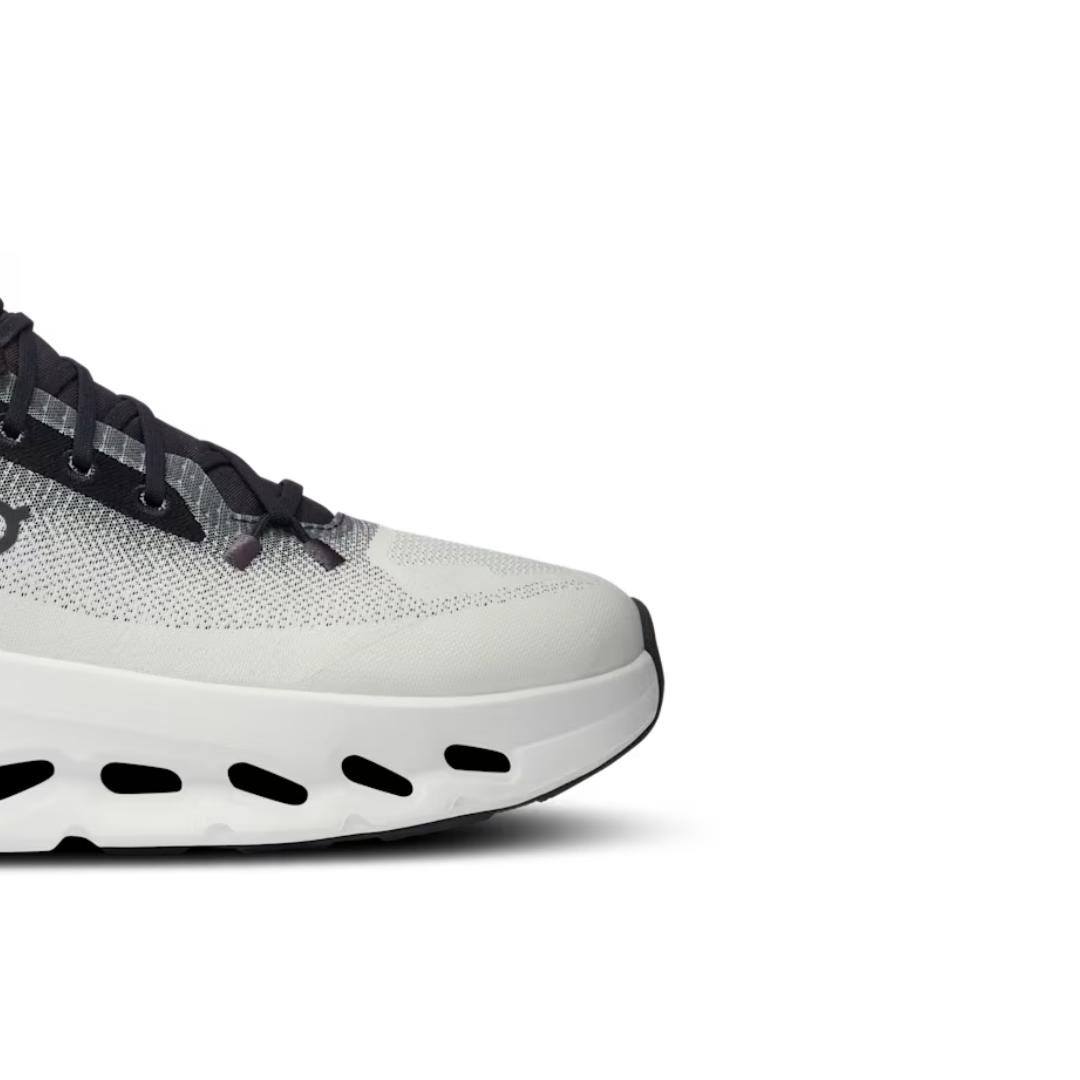 Tilt Sneaker